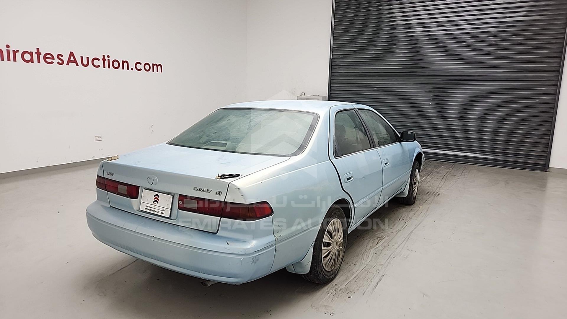 1998 TOYOTA CAMRY VIN: JT2BG22KXW0157695