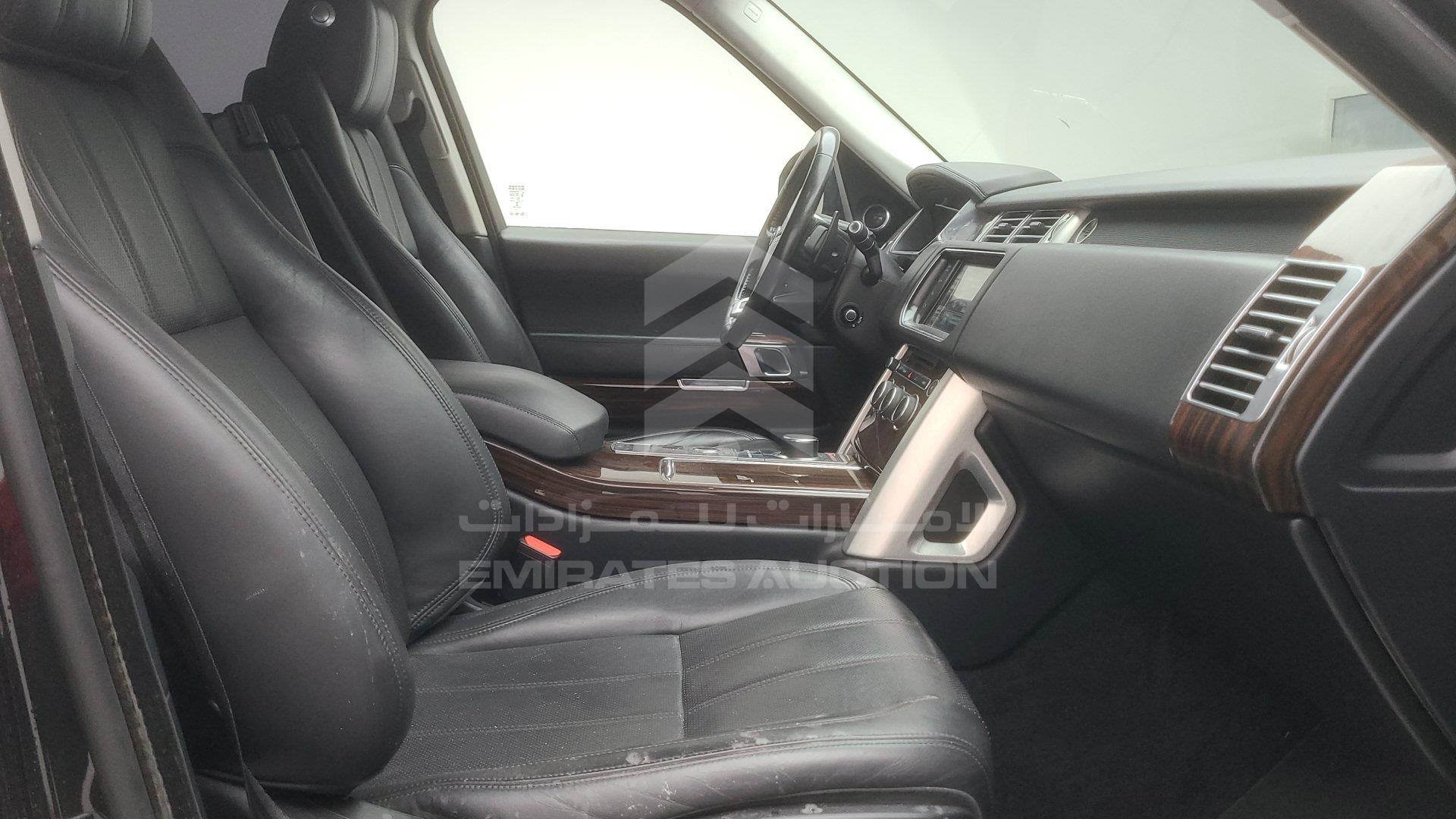 SALGA2KF1EA182178 - 2015 Range Rover Vogue - #463888