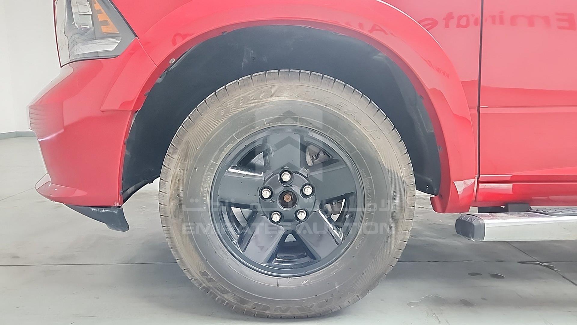 2017 DODGE RAM 1500 VIN: 1C6RR7TT7HS552968