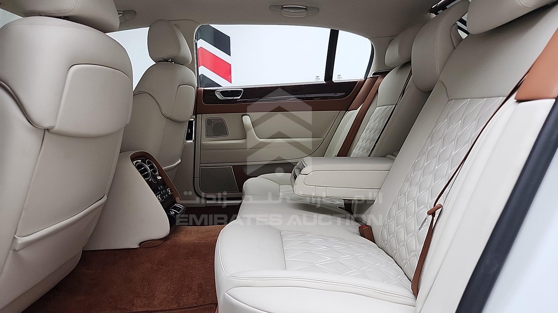 2006 BENTLEY CONTINENTAL VIN: SCBBE53W76C038181