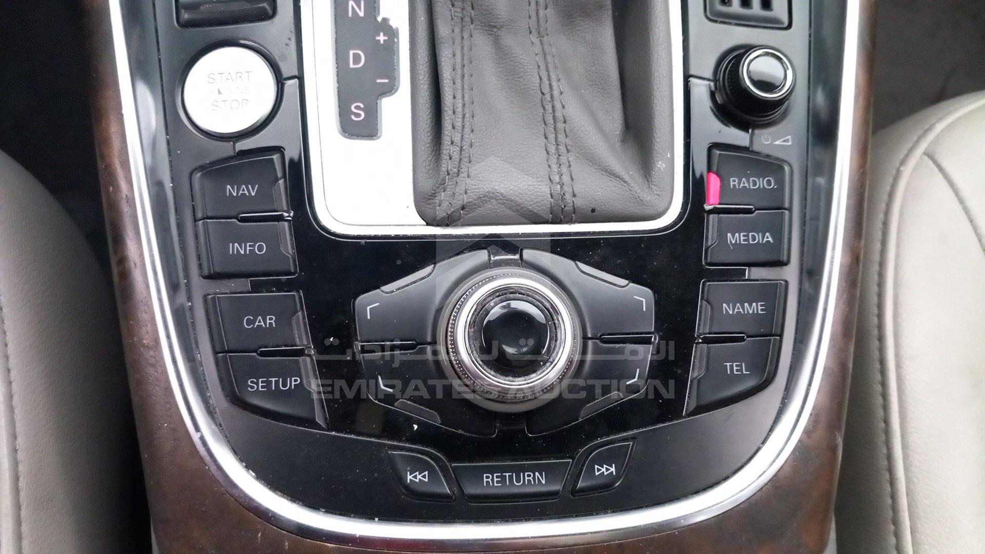 2011 AUDI Q5 VIN: WAUCKC8R9BA114083