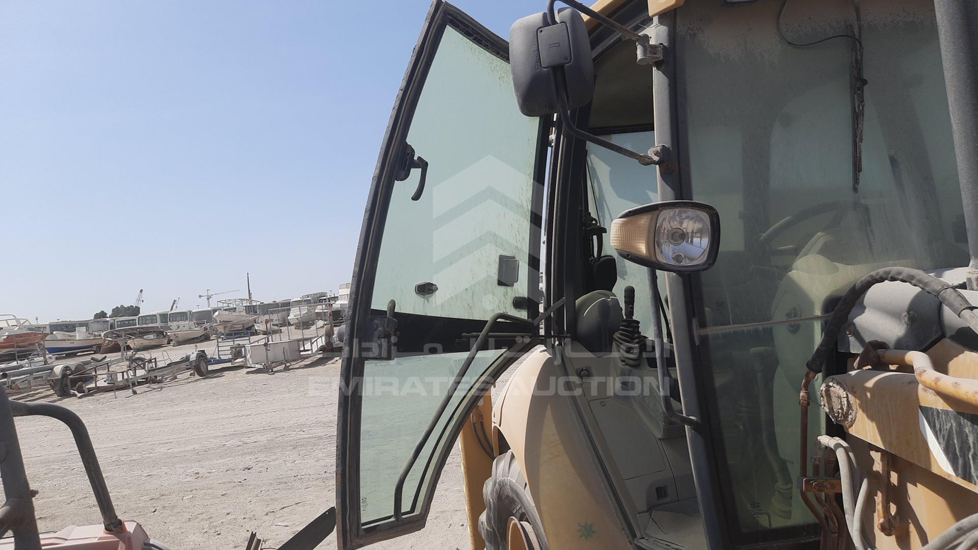 2014 CATERPILLAR 422E VIN: CAT0422ECMAW00836