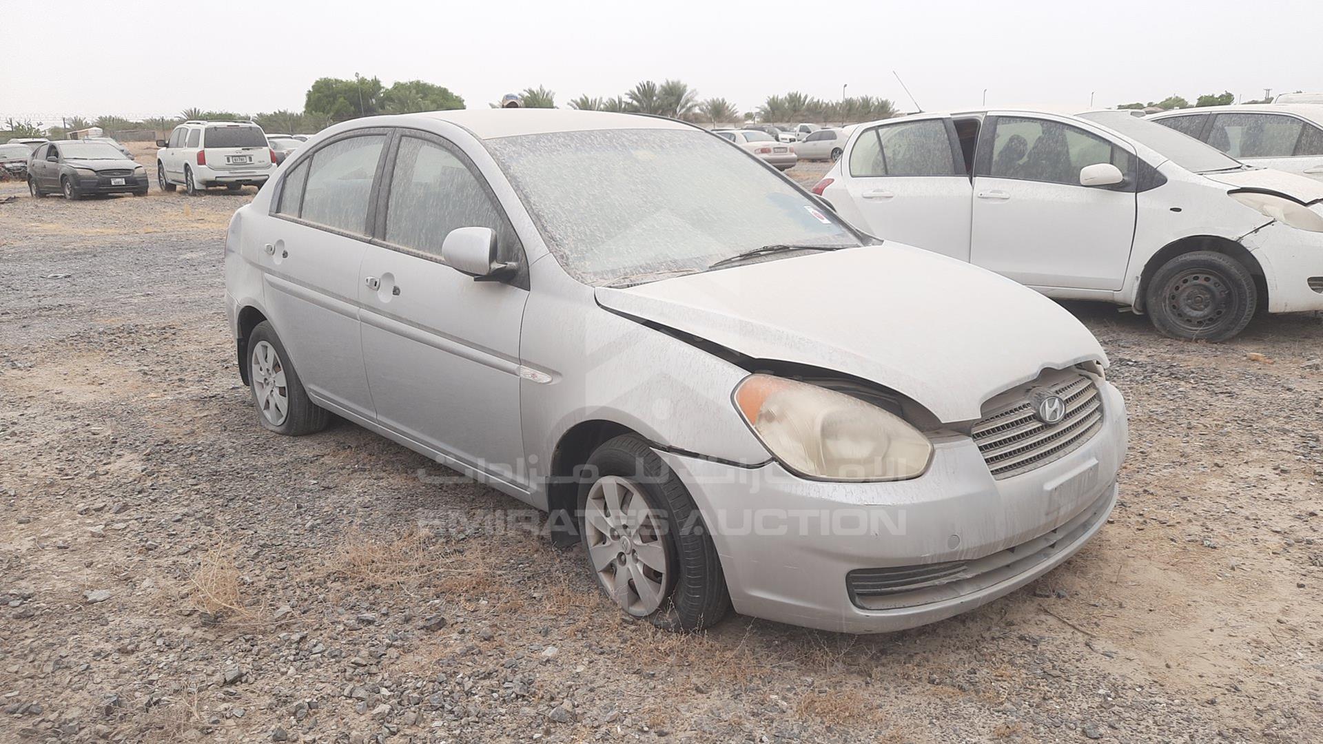 2010 HYUNDAI ACCENT VIN: KMHCM41A1AU449161