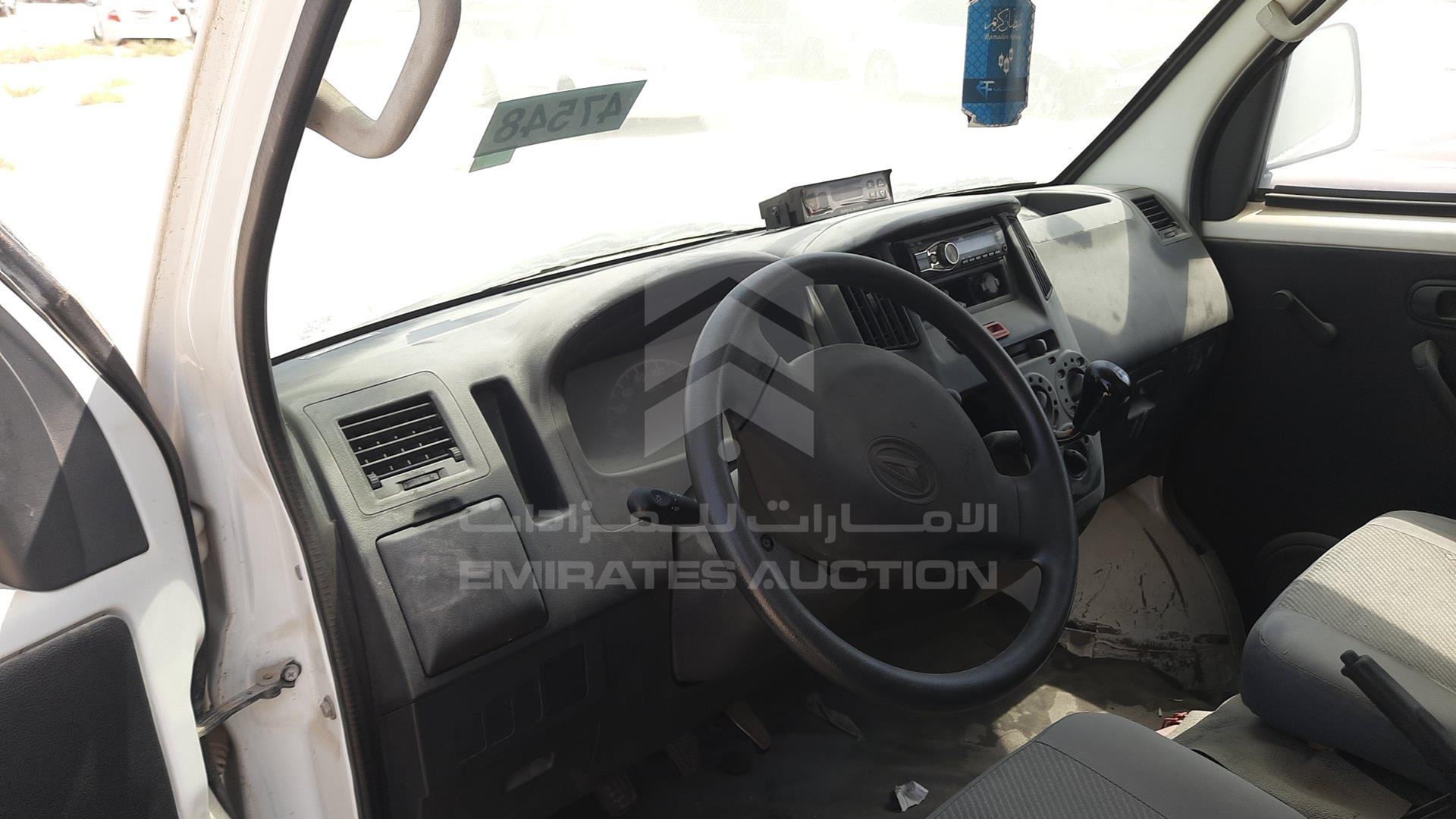 2013 DAIHATSU GRAN MAX VIN: MHKBC31E3DK210782
