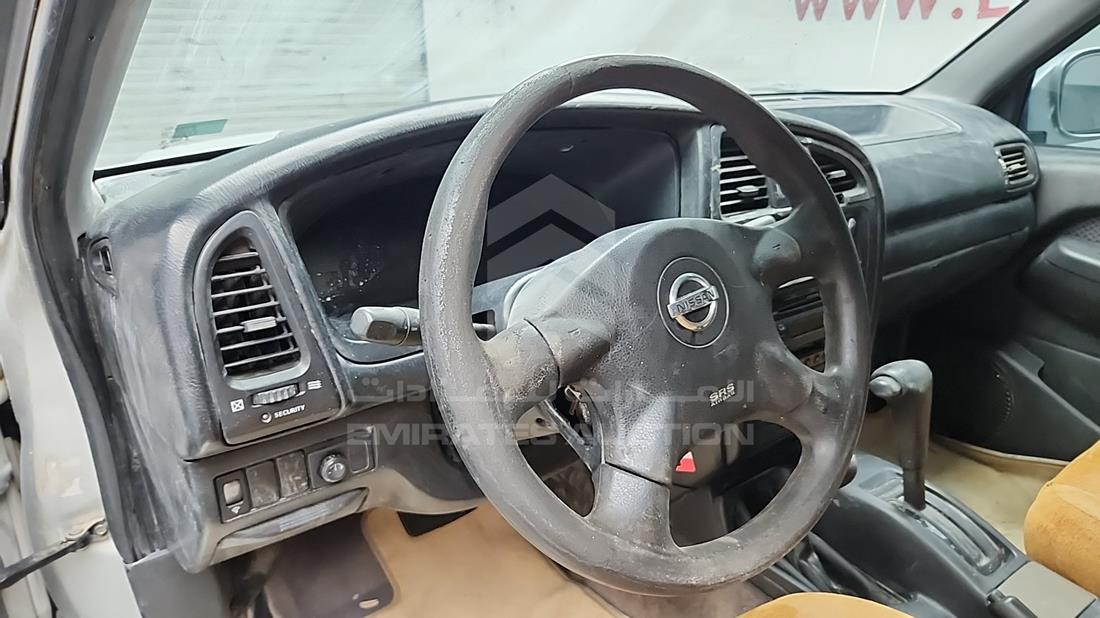 2005 Nissan Pathfinder — Front Left Driver Dashboard View — Photo 16