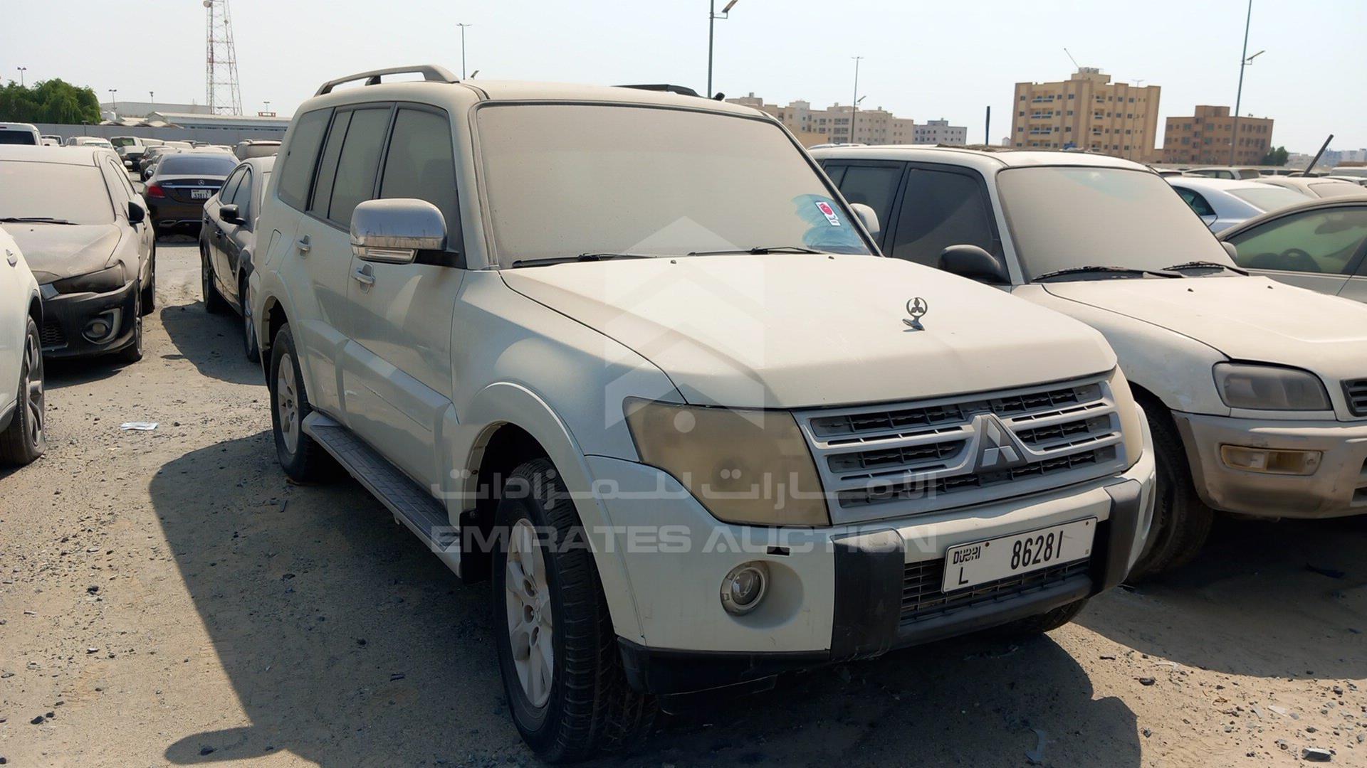 2009 MITSUBISHI PAJERO VIN: JMYLRV93W9J708703