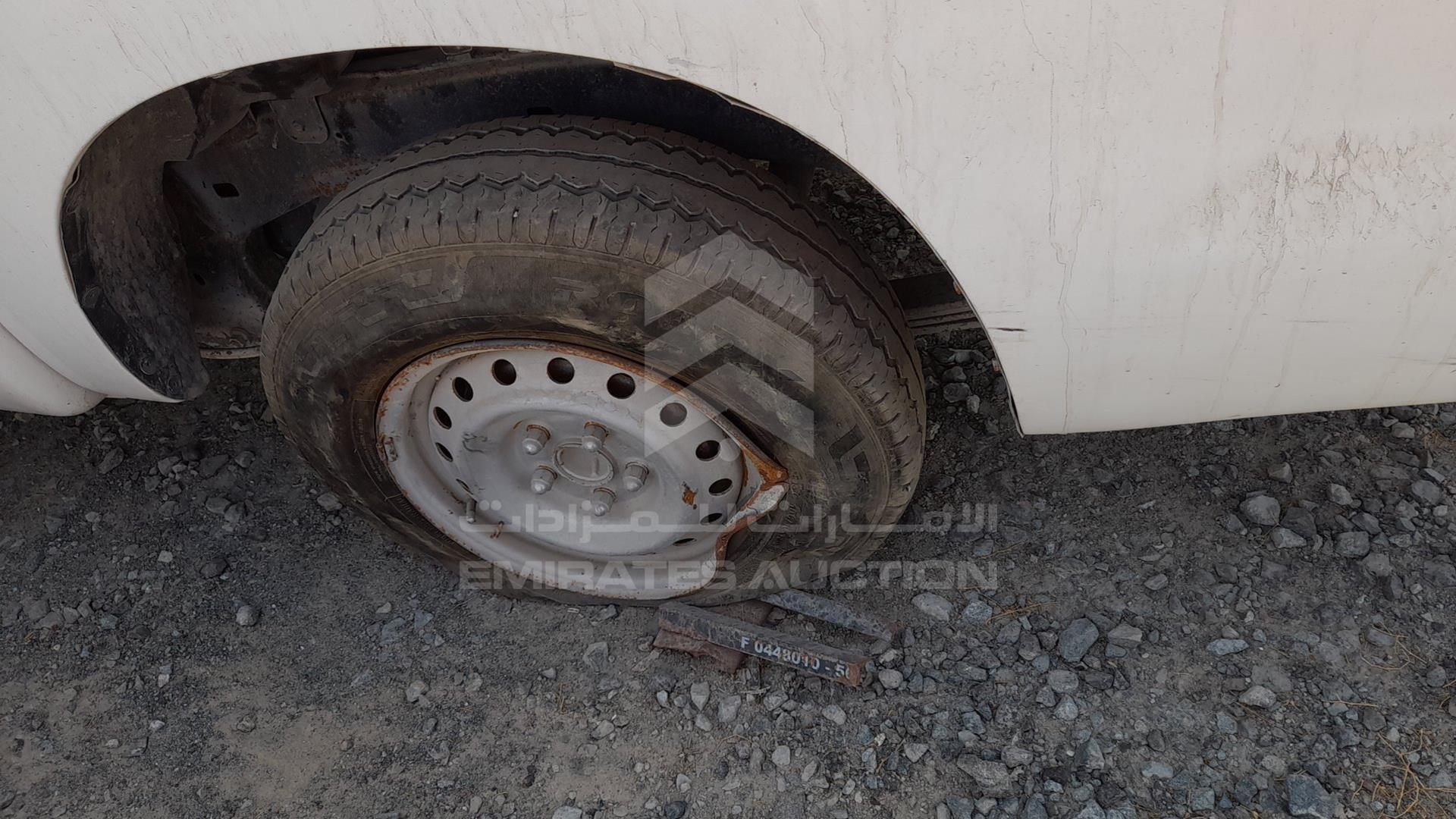 2011 TOYOTA HILUX VIN: MR0EX12G7B2057192