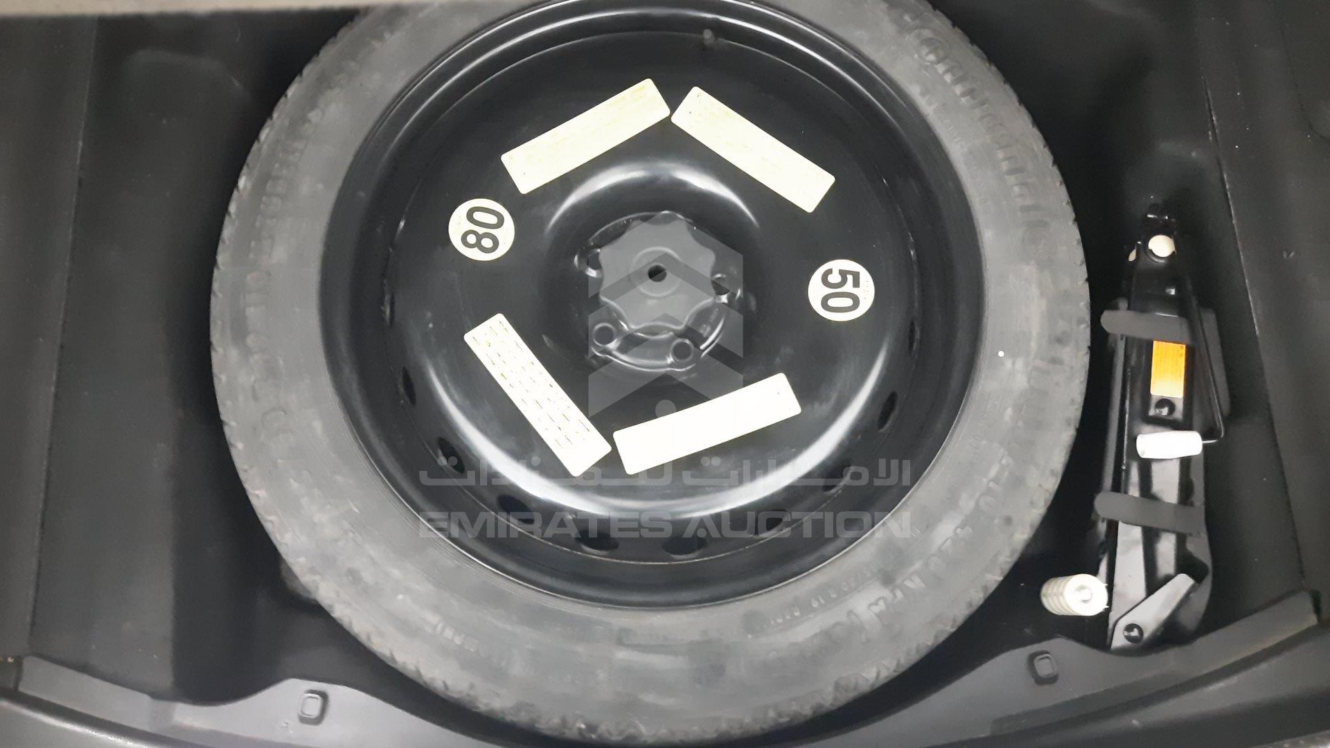 WAURVB4HXBN007397 - 2011 Audi A8 - #490352