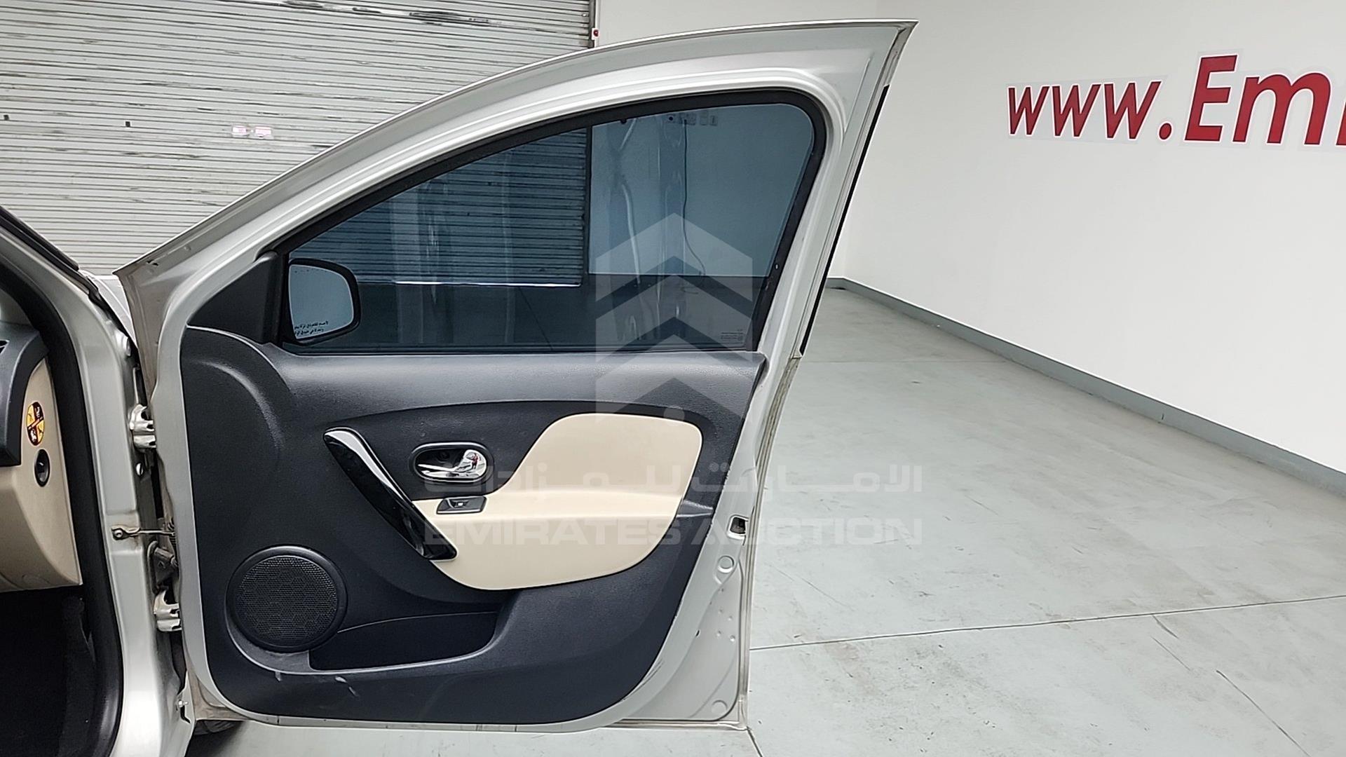 2017 RENAULT SYMBOL VIN: VF14SRAB3HT518791