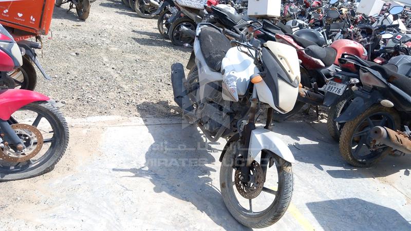 ME1KG0593D2003482 Auction: EmiratesAuction Lot: 406851 ME1KG0593D2003482 Yamaha Motorbike 2013 SILVER Photo 9