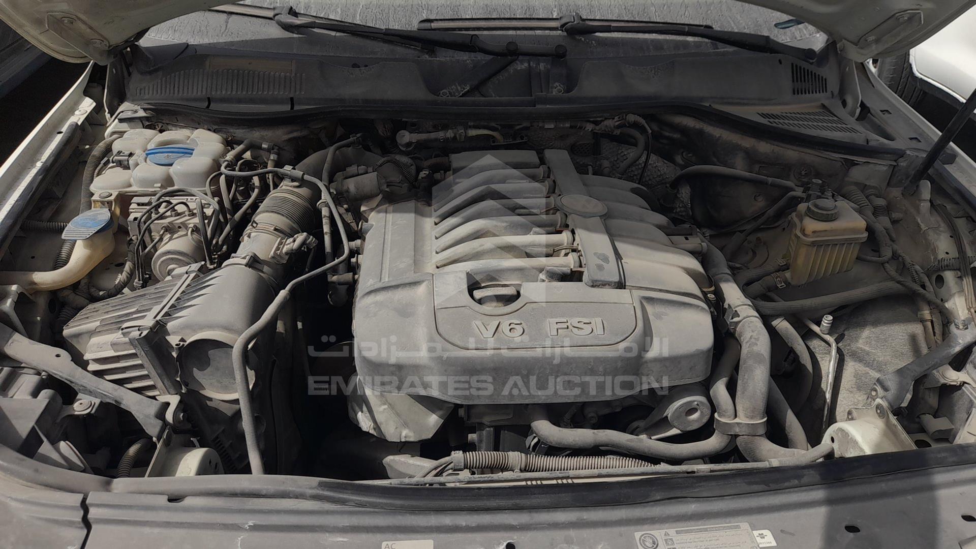 2013 VOLKSWAGEN TOUAREG VIN: WVGBC2BP5DD000334