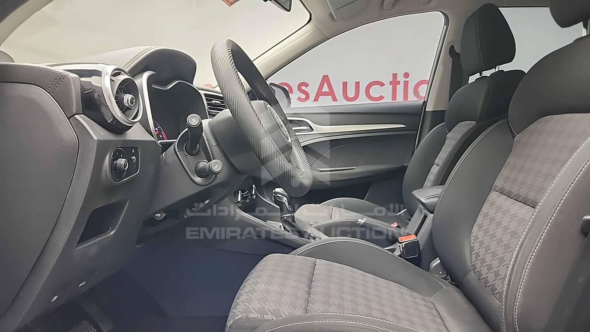 2019 MG ZS VIN: LSJW74U36KZ074893