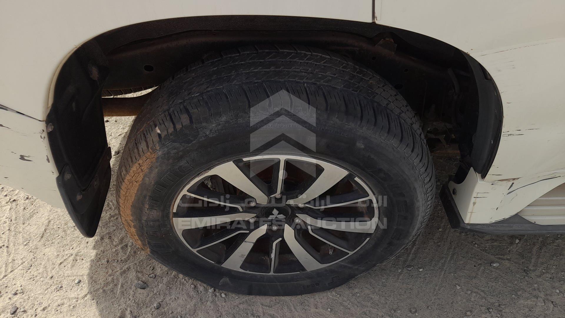 2017 MITSUBISHI MONTERO VIN: MMEMC71X8HH003140