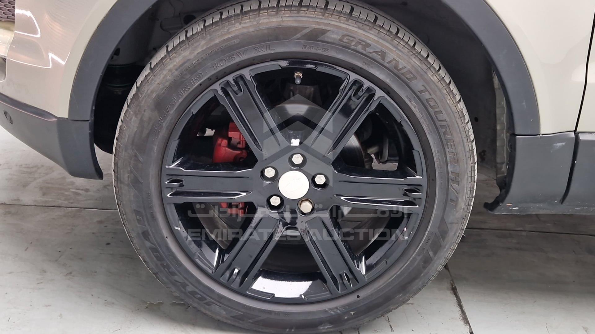 2014 RANGE ROVER EVOQUE VIN: SALVP1BG2EH935328