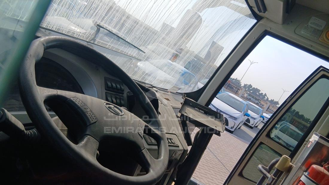 2019 King Long XMQ 6120 — Front Left Driver Dashboard View — Photo 10