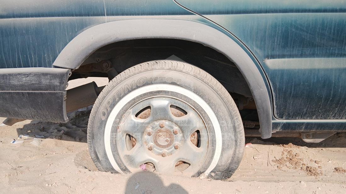 1996 Nissan Pathfinder — Rear Right Tyre — Photo 30