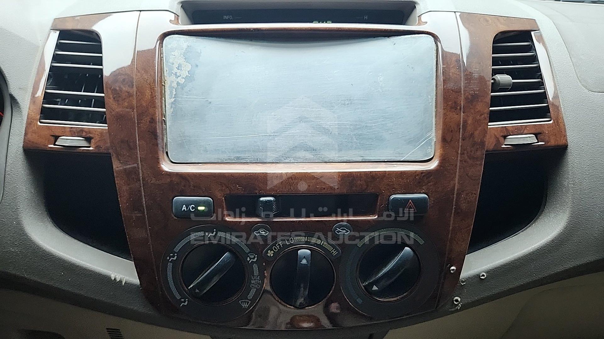 2007 TOYOTA FORTUNER VIN: MHFYU59G577001042