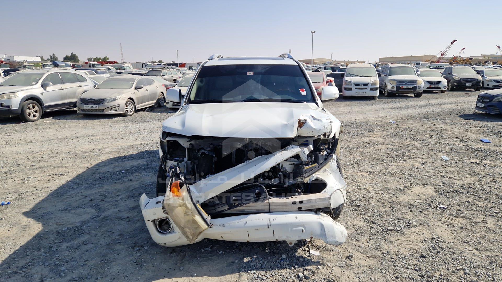 2014 TOYOTA LAND CRUISER VIN: JTMHX09J3E5041422
