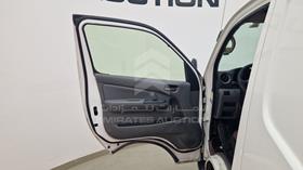 2016 Nissan Urvan — Front Left Door — Photo 5 — Thumbnail