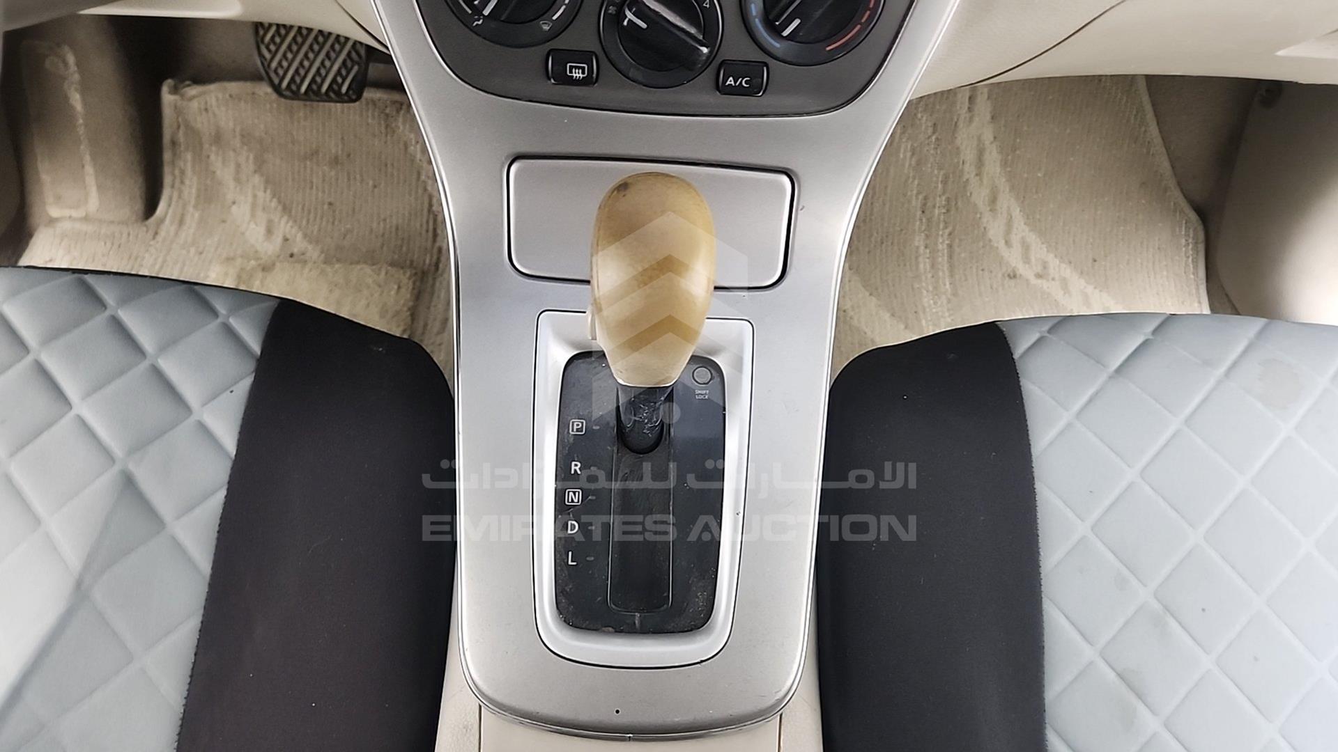 2015 NISSAN TIIDA VIN: MNTBC2C93F6008355