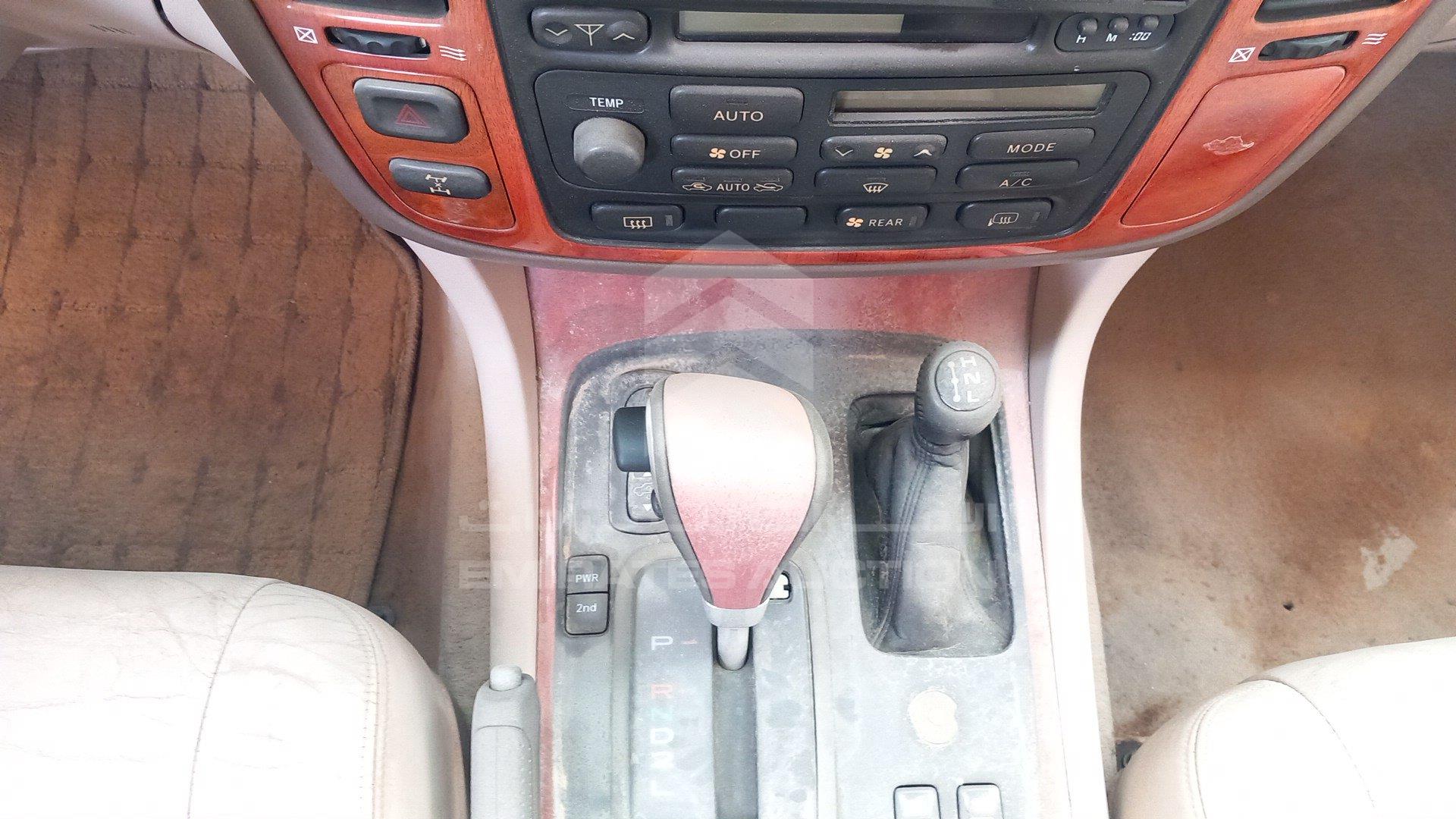 JT6HT00W8Y0079841 - 2000 Lexus LX 470 - #432660