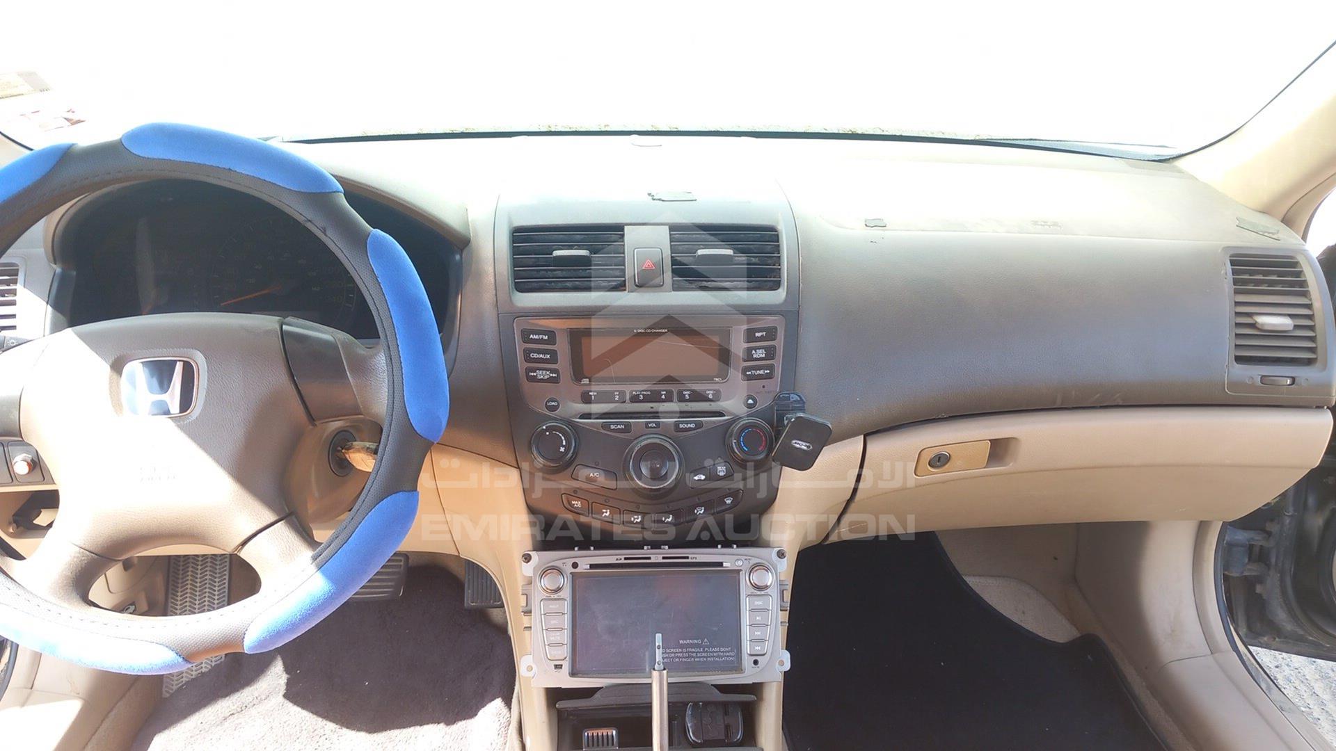 2004 HONDA ACCORD VIN: JHMCM56534C409663