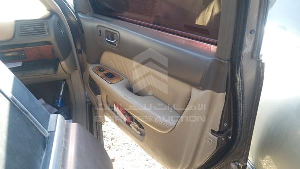 Lexus LS400 1999 JT8BH28F6X0159636 Image 21