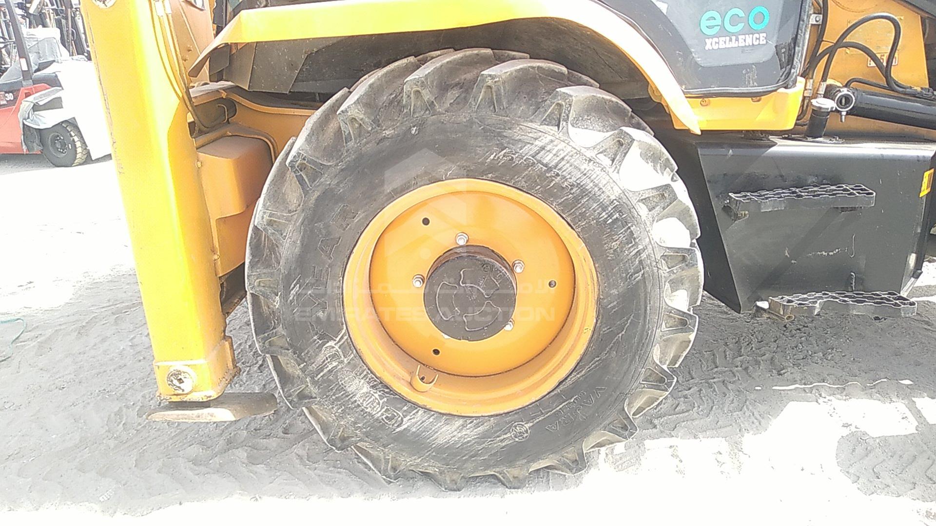 2017 JCB 3DX VIN: HAR3DXSUE01492455