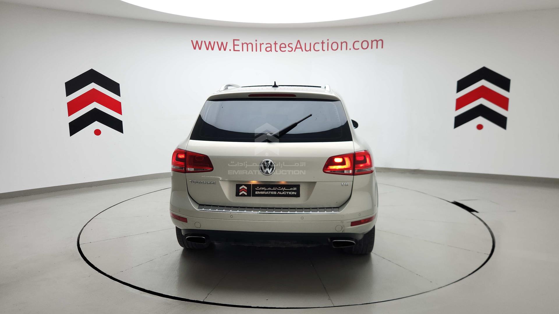 2012 VOLKSWAGEN TOUAREG VIN: WVGBC27P0CD000121