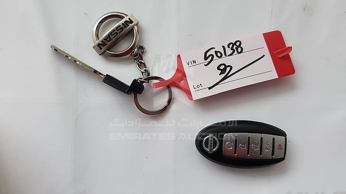 2016 Nissan Patrol — Keys — Photo 6