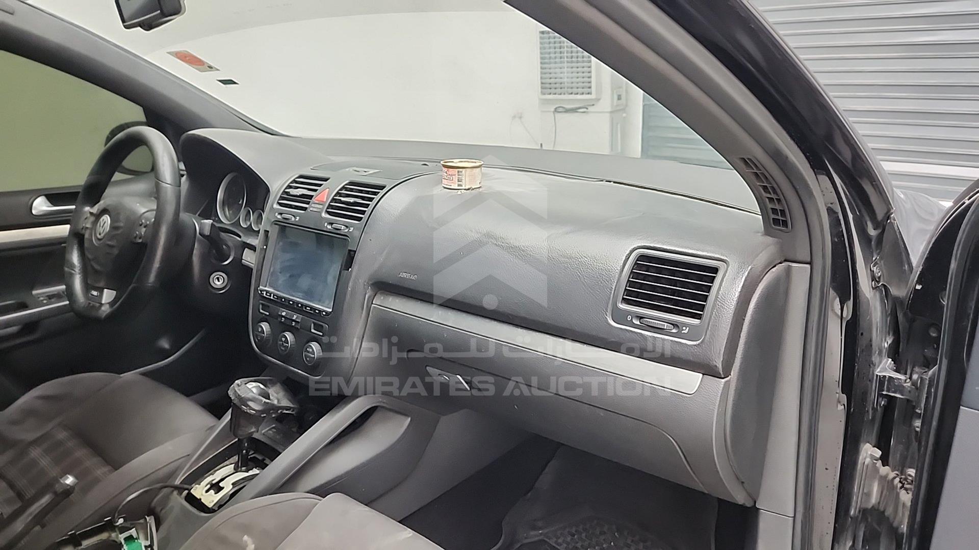 2008 VOLKSWAGEN GOLF VIN: WVWGK11K38W201785