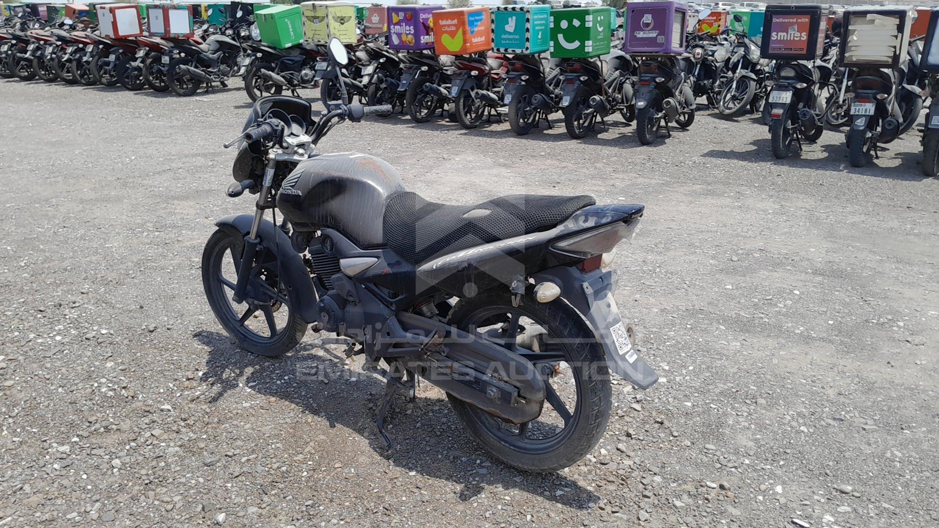 2017 HONDA UNICORN VIN: ME4KC311EH8027701