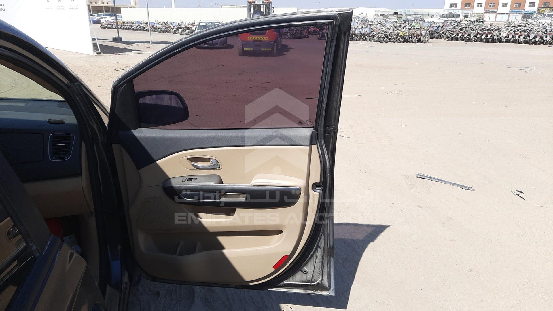 2016 KIA CARNIVAL VIN: KNAMB8127G6168278