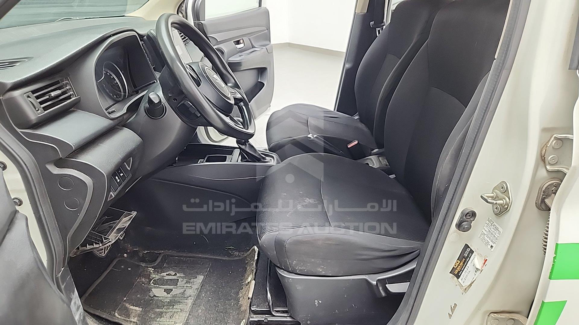 2019 SUZUKI ERTIGA VIN: MA3NC2B19KA124115