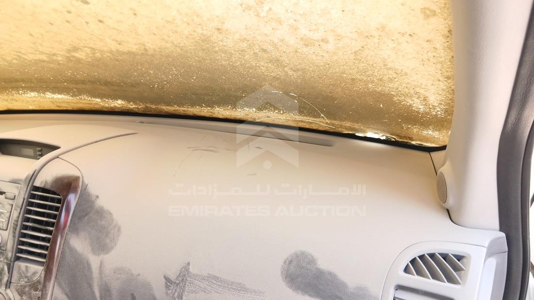 كيا كرنفال 2009 — زاوية واجهة الراكب الأمامي الأيمن — صورة 24