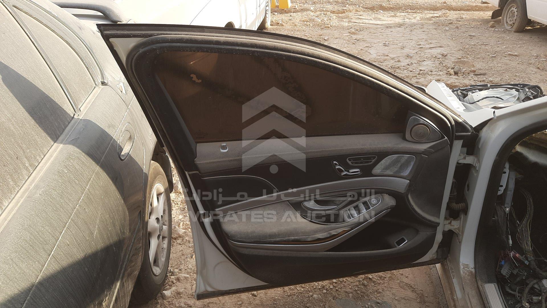 0 MERCEDES S 63 VIN: WDDUG8CB5FA188872