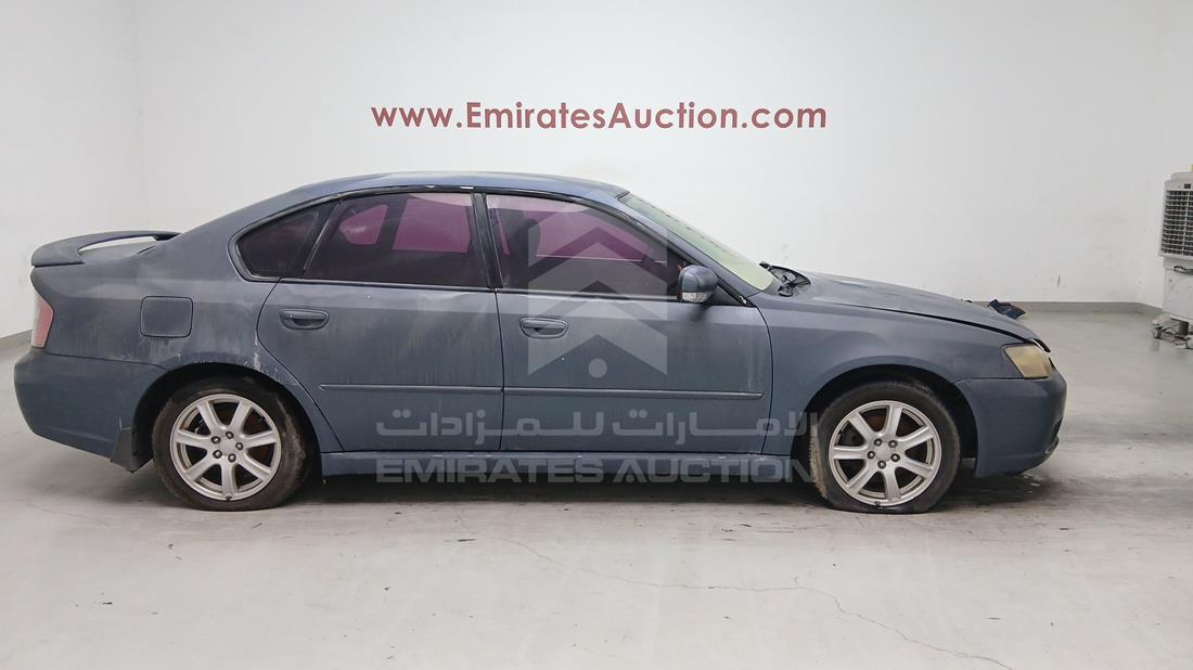 2006 Subaru Legacy — Front Right Angle — Photo 12