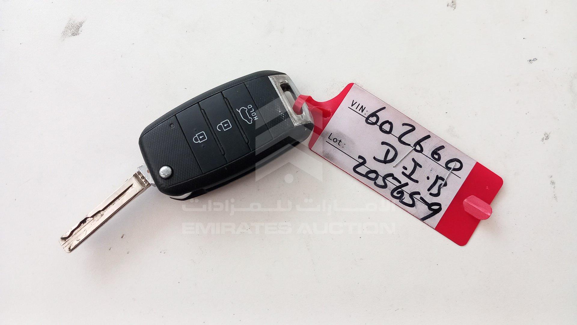 2015 KIA SPORTAGE VIN: U5YPB81A3FL602660