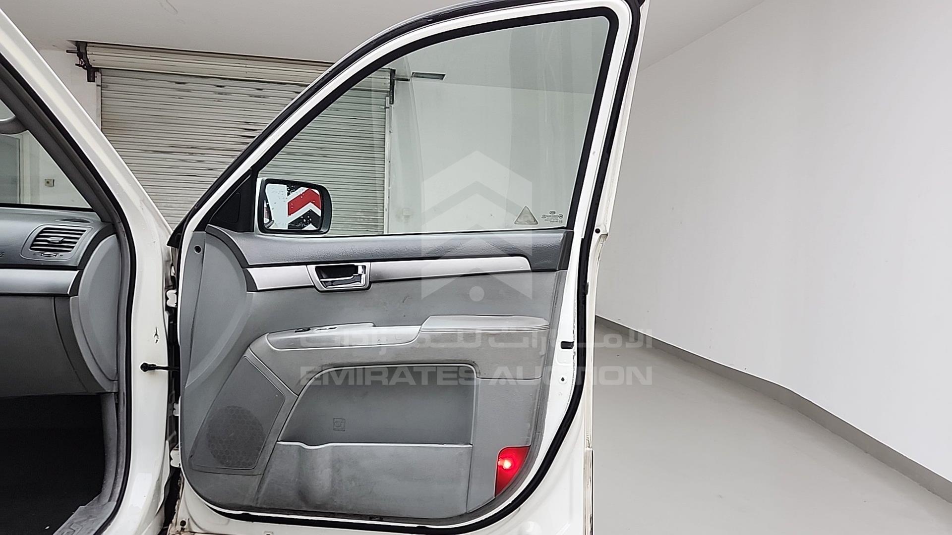 2012 KIA MOHAVE VIN: KNAKM8113C5078845