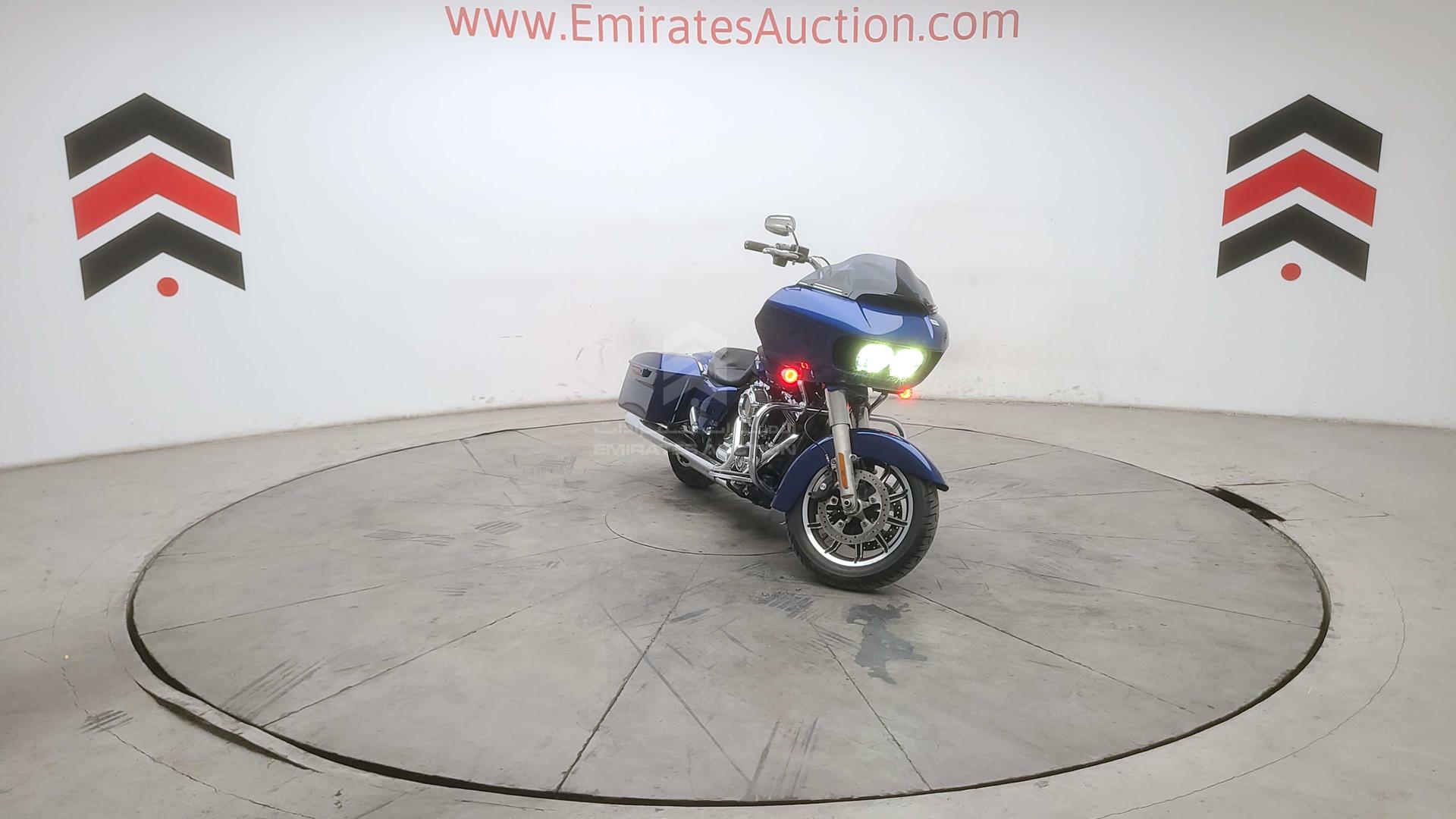 2015 HARLEY-DAVIDSON FLHXS VIN: 1HD1KTM13FB628746