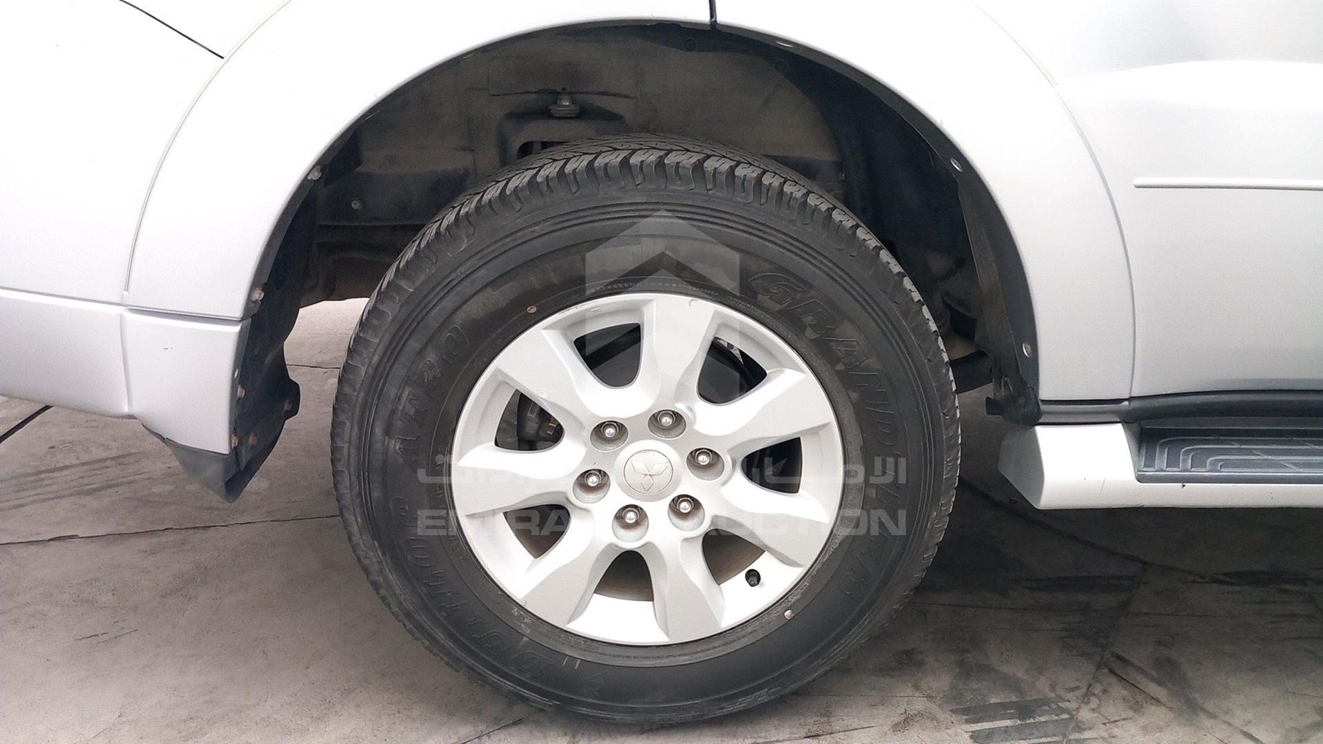 2016 MITSUBISHI PAJERO VIN: JMYLYV95WGJ706610