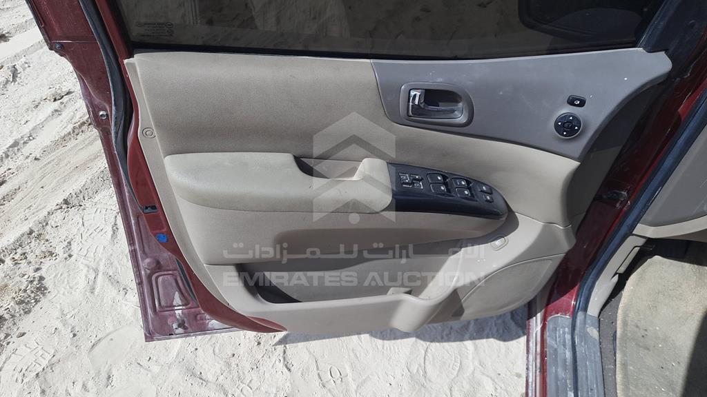 KNAMH817XB6421273 - 2011 KIA CARNIVAL - #520934