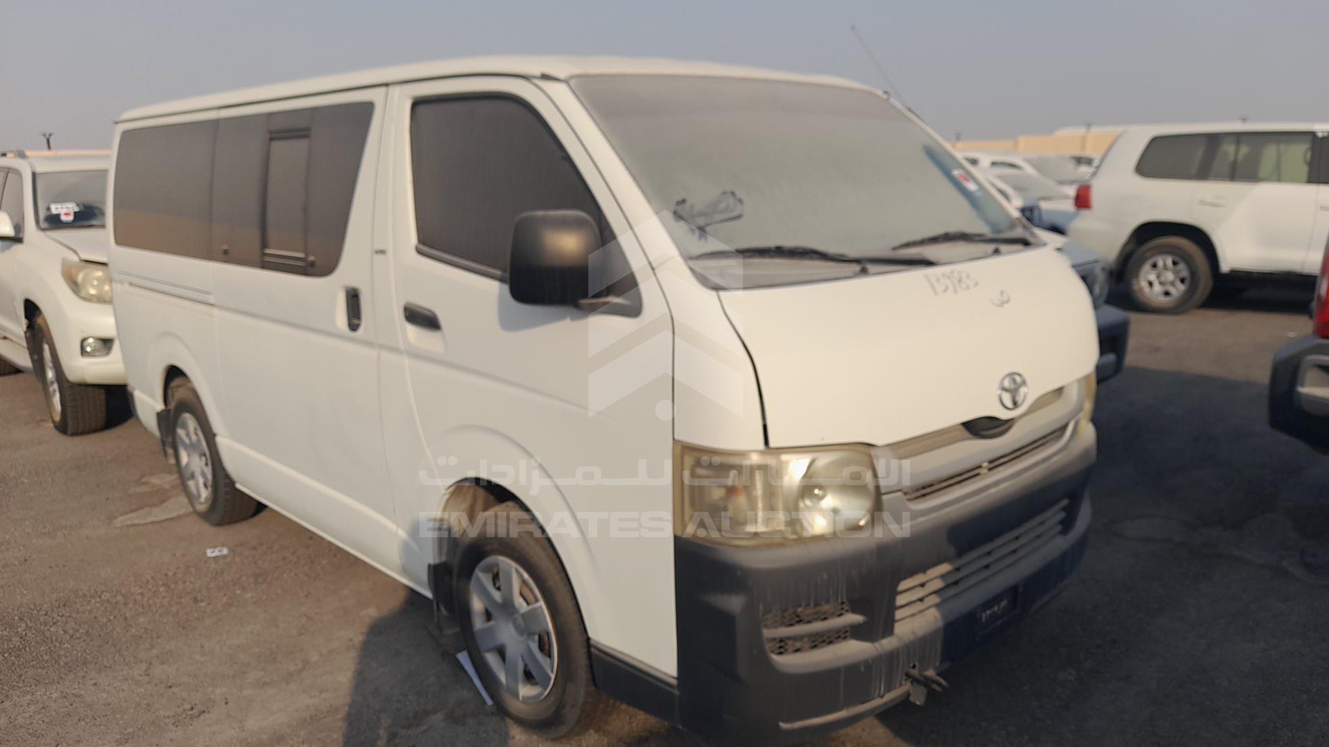 2010 TOYOTA HIACE VIN: JTGJX02P6A5016673