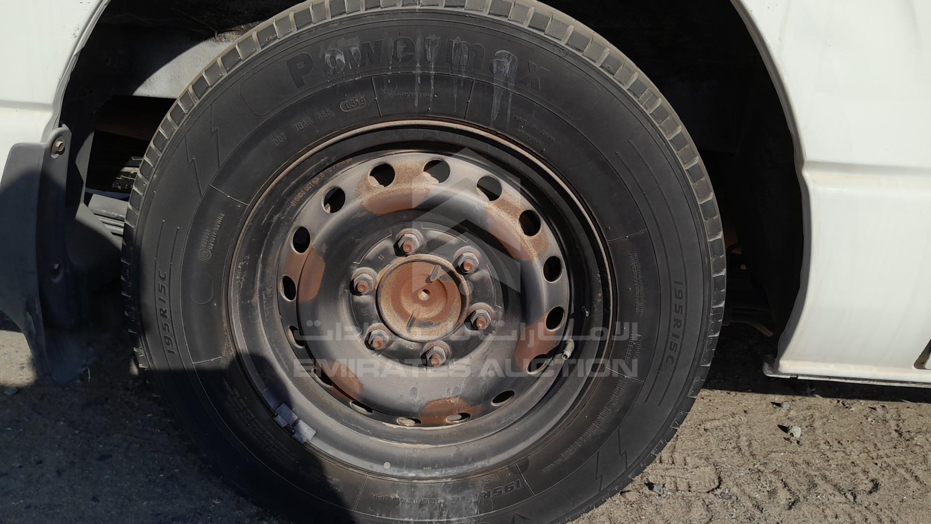 2011 TOYOTA HIACE VIN: JTFHX02P8B0056416
