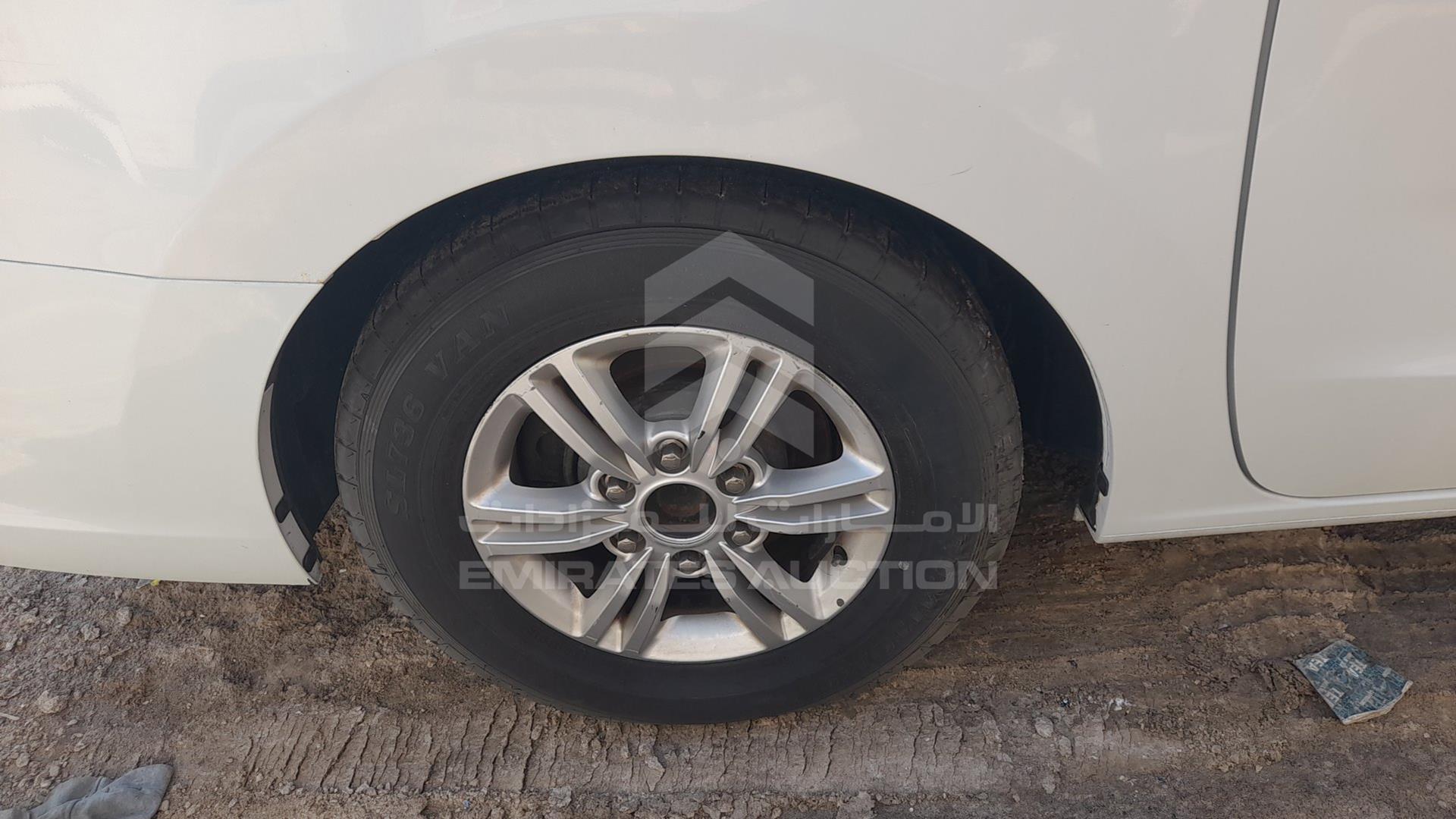 2022 MAXUS G10 VIN: LSKG4AC15NA041541