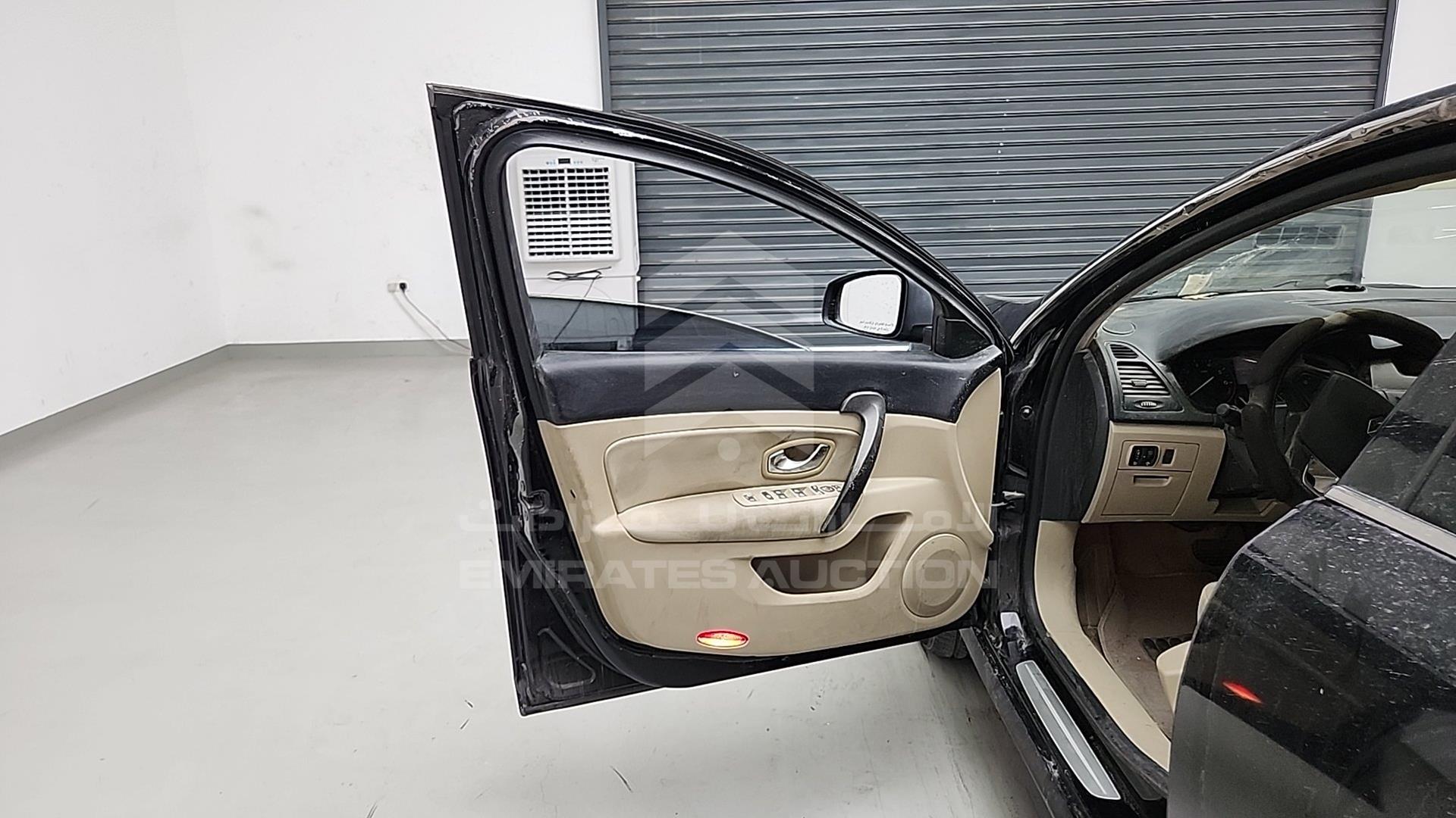 2012 RENAULT SAFRANE VIN: VF1ABLCC1CC258065