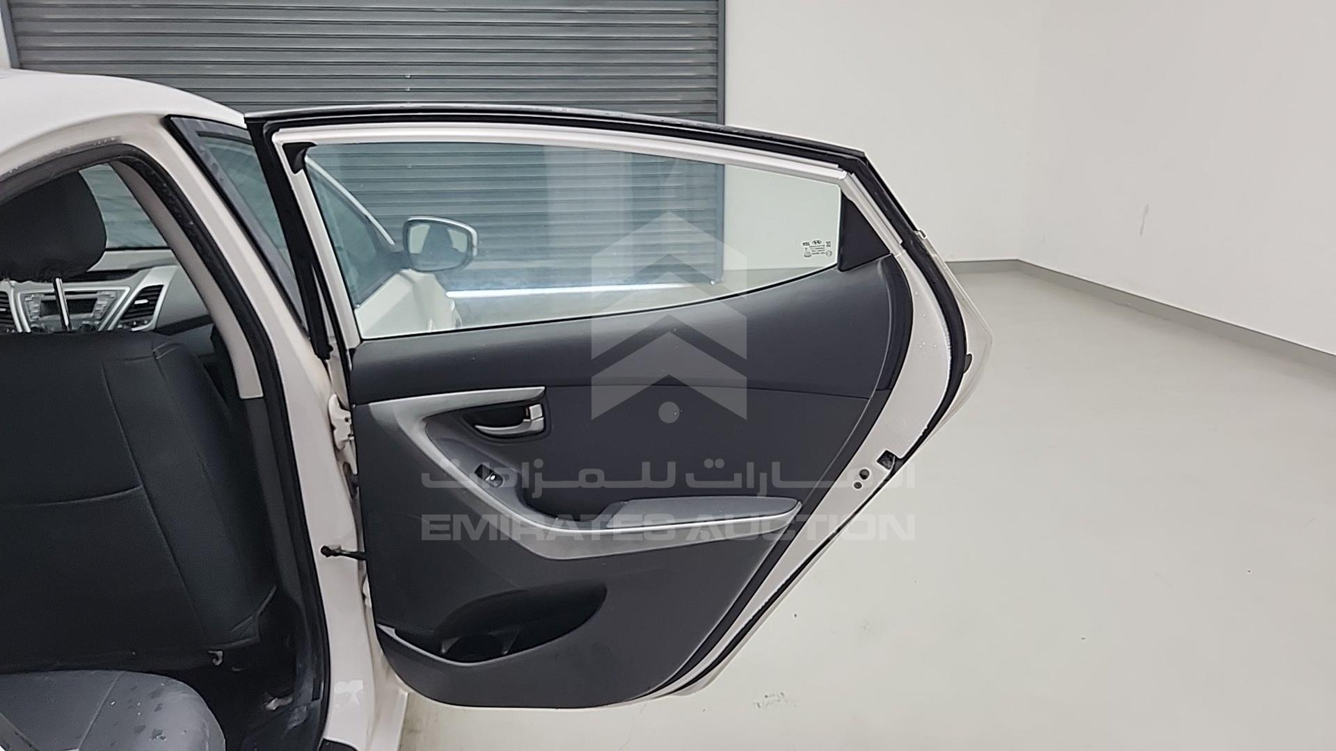 2015 HYUNDAI ELANTRA VIN: KMHDG41C6FU409615
