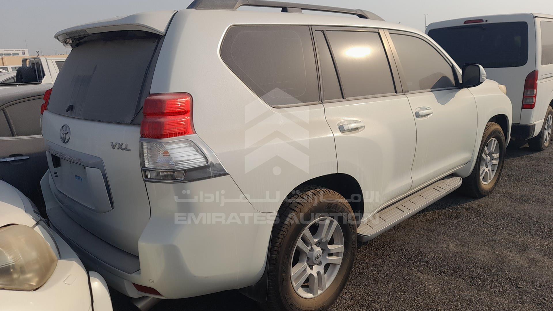 2010 TOYOTA LAND CRUISER PRADO VIN: JTEBU3FJ3AK007461