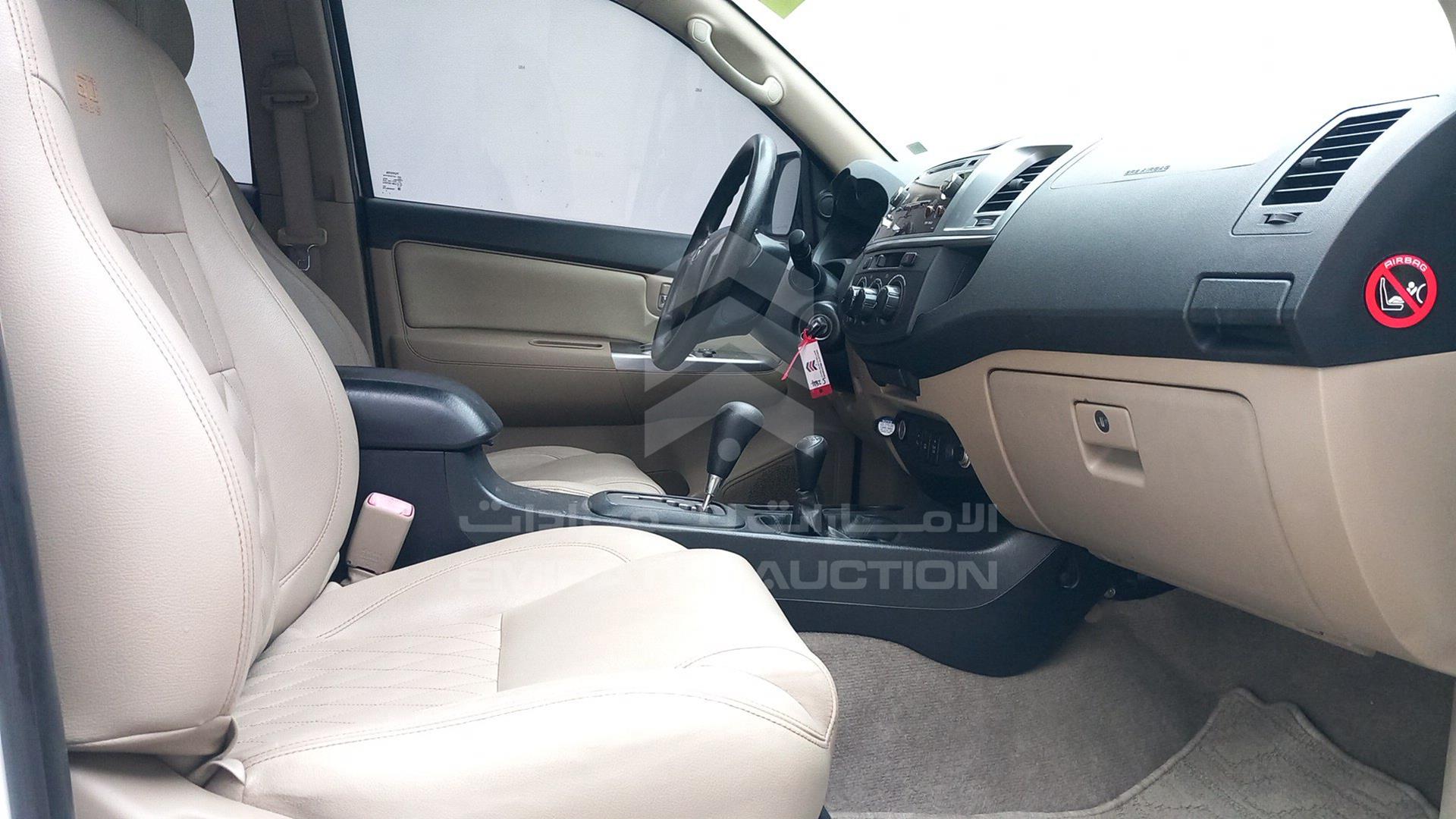2015 TOYOTA FORTUNER VIN: MHFYX59G7F8068399
