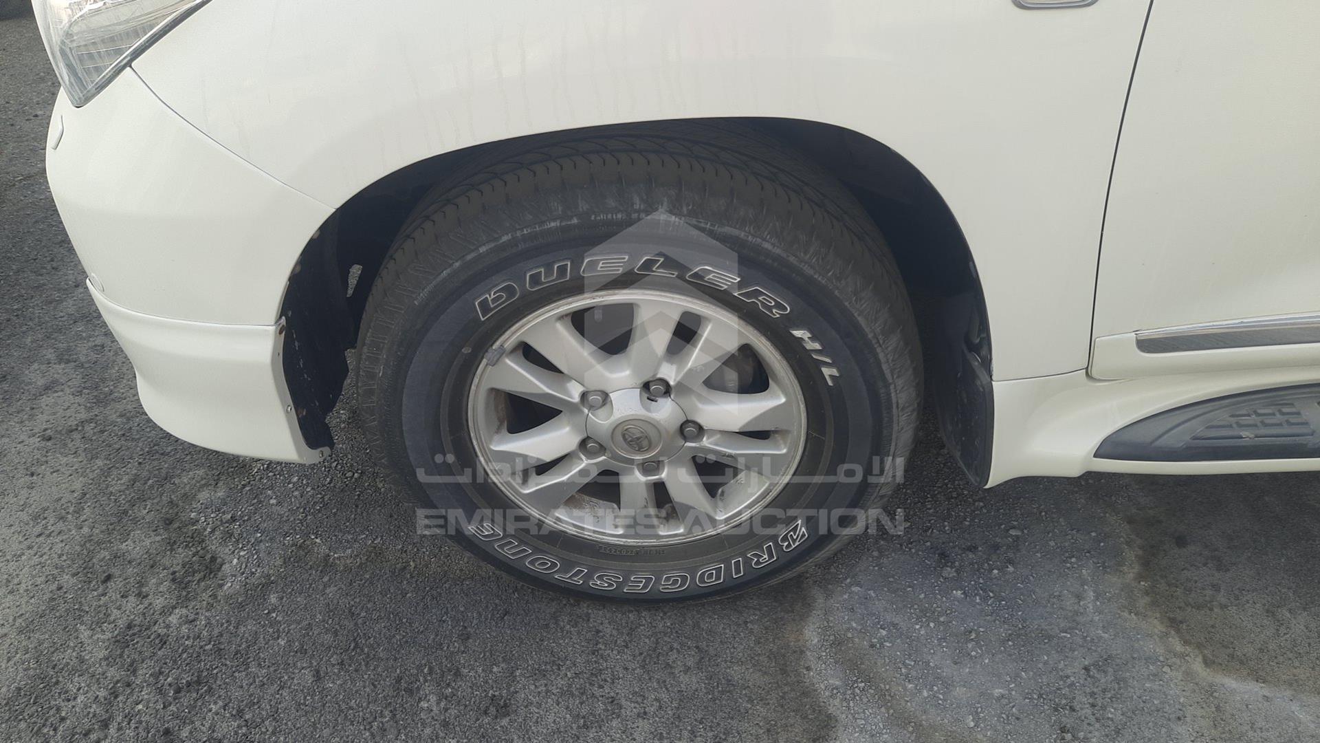 2011 TOYOTA LAND CRUISER VIN: JTMHU09J2B5052304